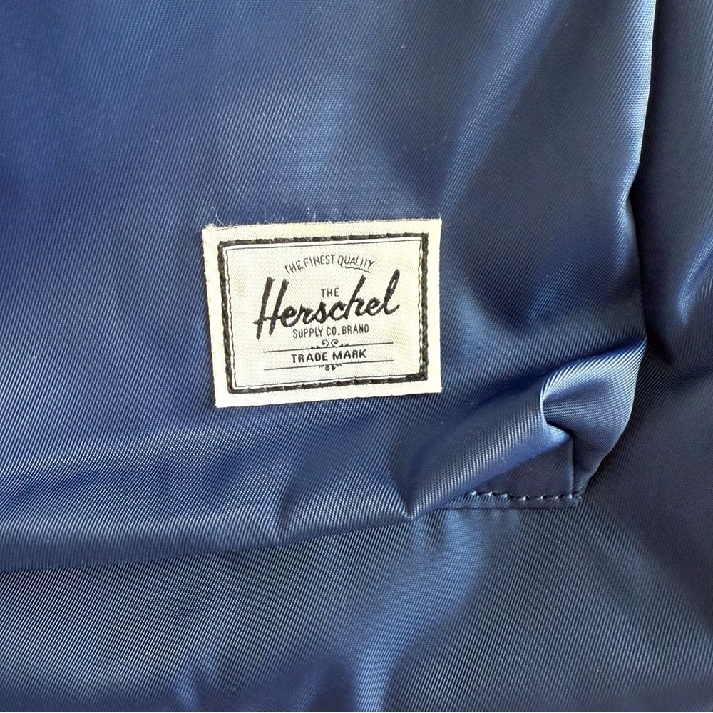 Herschel Supply Co Indiana Pacers Backpack NBA Fan Gear Gift Satin Navy Blue - Picture 7 of 16